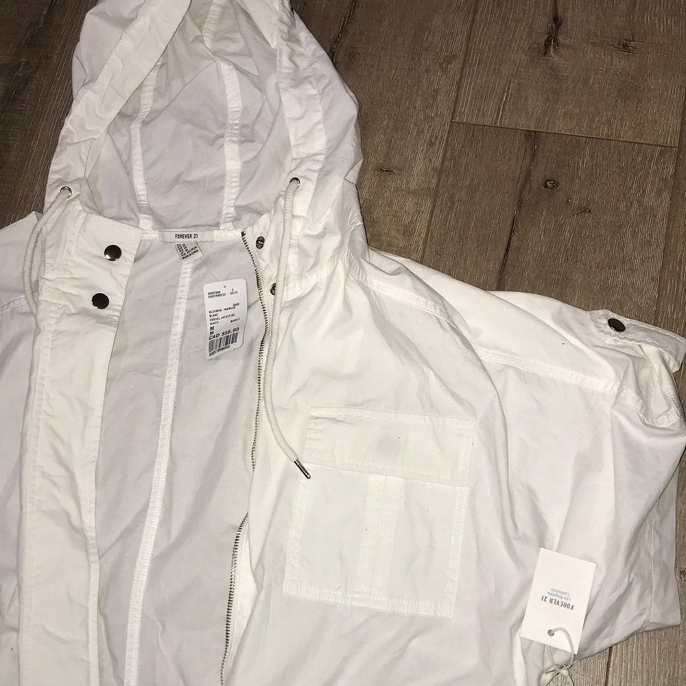 White utility jacket - Picture 2 of 3